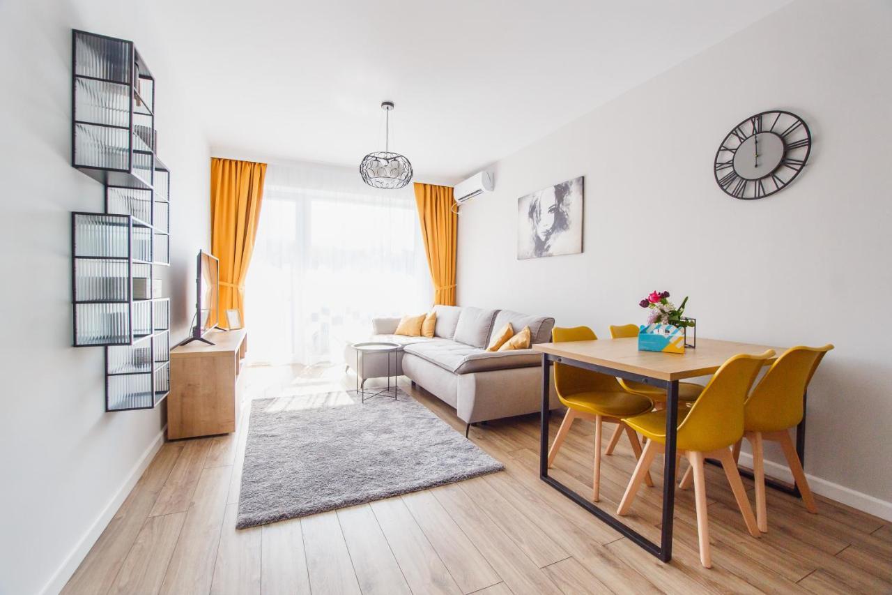Gorgeous Home At Prima Universitatii Oradea Exteriör bild